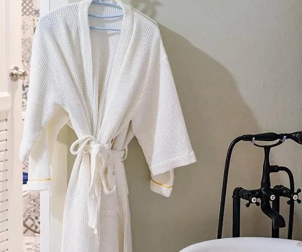 2499 Heritage Chinatown By Roomquest Hotel 5*