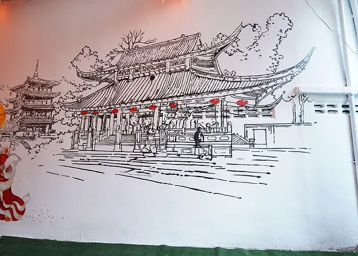 2499 Heritage Chinatown By Roomquest Hotel